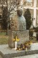 Bardo - Pomnik Jana Pawła II - drugi w Polsce (z roku 1981).