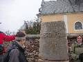 Tumaczw - pomnik - Pomnik wojny prusko-francuskiej, a waciwie pomnik pruskiego sukcesu pastwotwrczego: zjednoczenia Niemiec. Pierwotnie sta na Hauptmannskoppe, pniej poniej kocioa, jeszcze pniej przez ponad 30 lat lea potuczony w rzece.