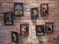 Kty Bystrzyckie - Gotwaldwka - Wystawa obrazw na szkle - cz eksponatowa wypoyczona z Muzeum Etnograficznego we Wrocawiu