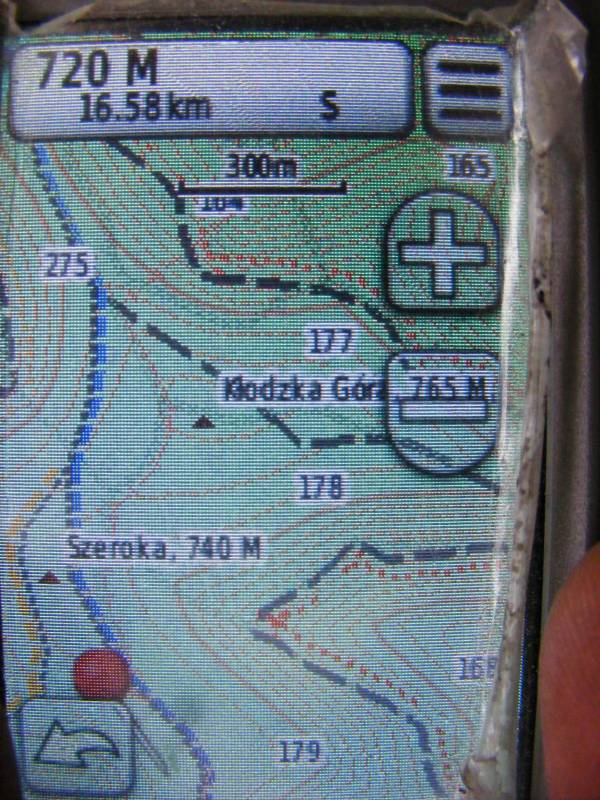 Odbiornik GPS Garmin z map, na ktrej Kodzka Gra i Szeroka Gra zostay zamienione miejscami